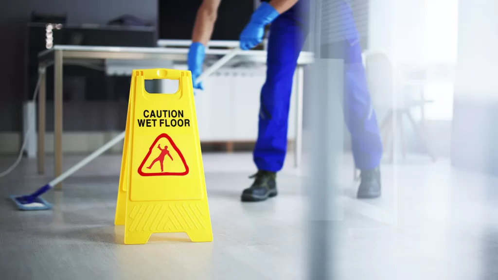 18 Crappy Jobs That Aren’t Worth The Salary