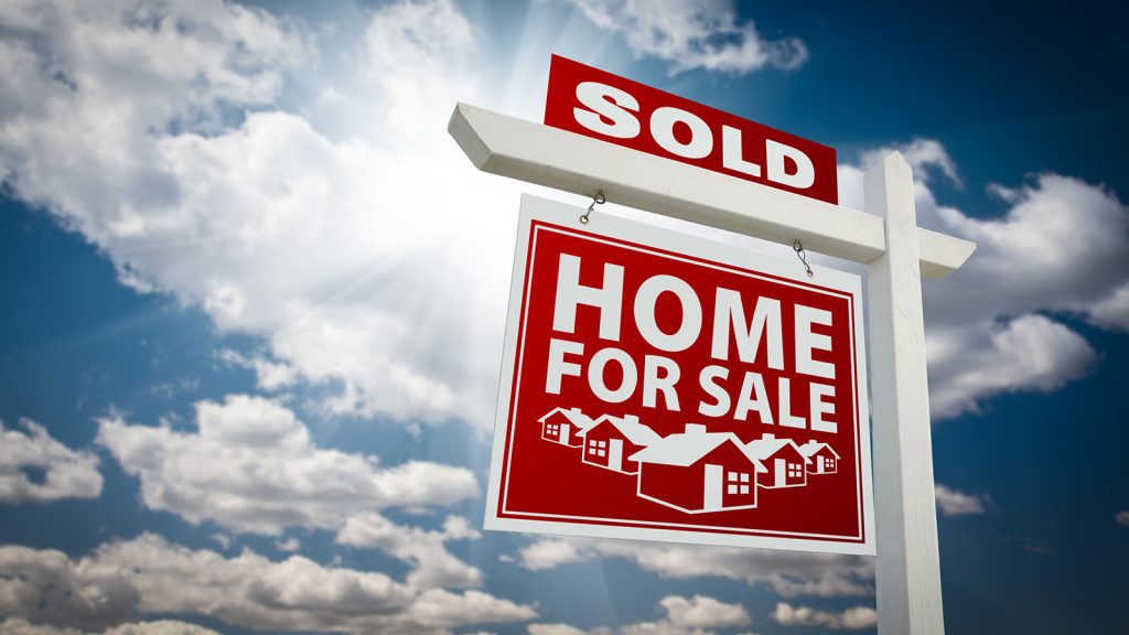 Is Your Home Not Selling? Here Are 12 Pro Techniques To Try That Work