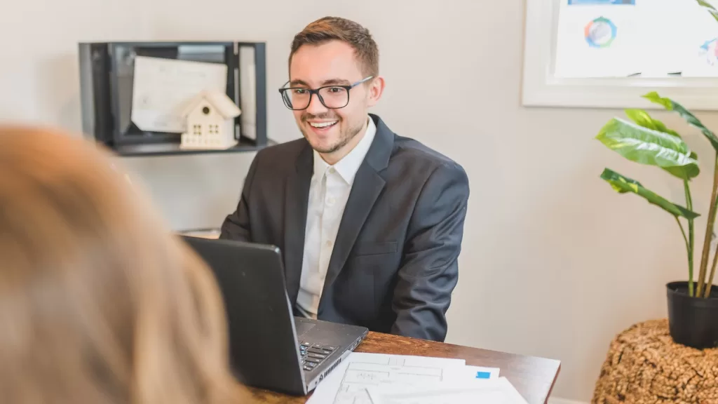 Want More Money At Work? Here Are 10 Things to Never Say In A Salary Negotiation