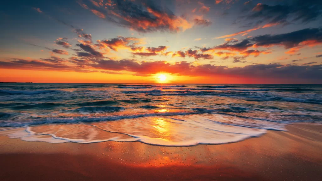 Ditch Florida: 8 Retirement Paradises That Are Better Than Florida